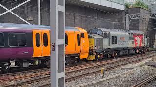 37601 at Birmingham New St.