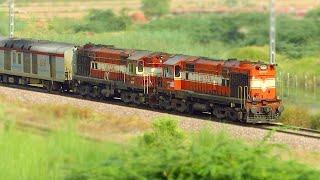 Double Diesel Trains thundering over iron bridge | Delhi - Rewari line