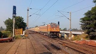 Offlink IZN WAP-4 ???? Leading 12129 Azad Hind Express Smashed Iron Bridge At 110KMPH ????