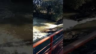 Strong current water sound