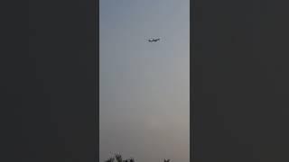 Watch #Airplane takeoff from Babbs Mill lake #birmingham