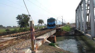 Iron Bridge Cross ????????????12 with 58 BOXN Wagon !! India's Most Powerful Locomotive #sateeshmaur