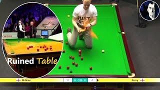 Simultaneous assault on snooker tables | The Crucible 2023