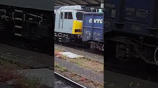 60046 'William Wilberforce' passes Nottingham.